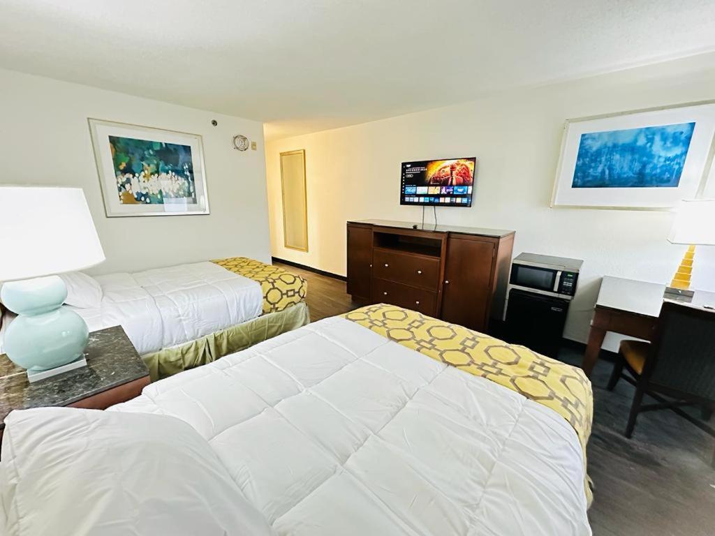 Baymont Inn And Suites By Wyndham Columbus / Near Osu Eksteriør billede